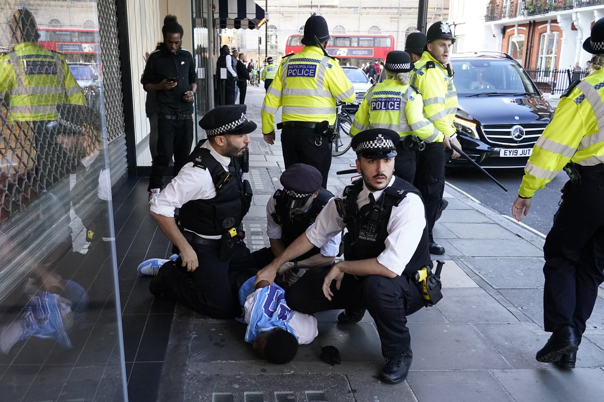 What happened at Oxford Street yesterday: How a TikTok craze led to